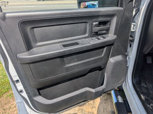 New 2026 RAM 5500 Tradesman w/ Chrome Appearance Group AWD/4WD image 9