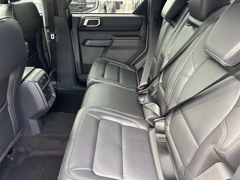 New 2026 Ford Bronco Outer Banks AWD/4WD image 18