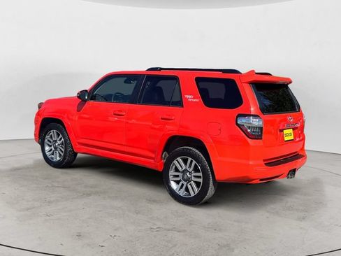 Used 2024 Toyota 4Runner TRD Sport w/ Technology Package AWD/4WD image 3