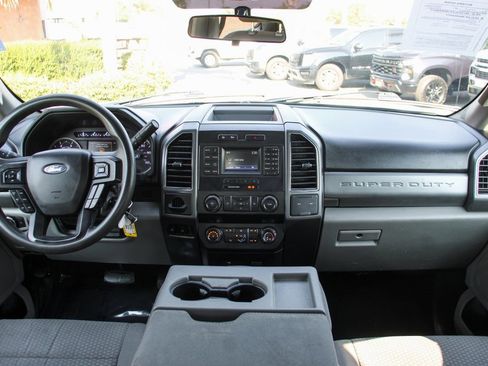 Used 2019 Ford F350 XLT image 25