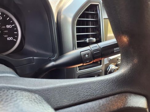 Used 2022 Ford F350 XLT image 49