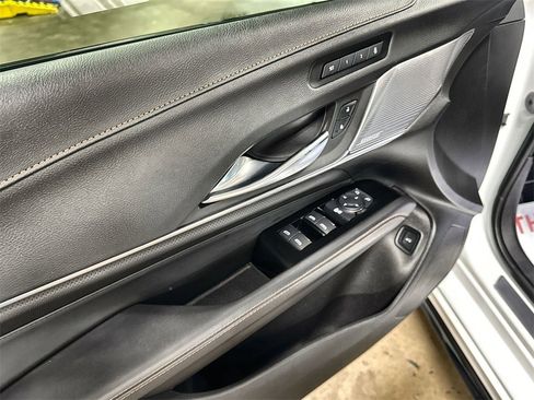 Used 2021 Cadillac CT4 V w/ Technology Package image 14