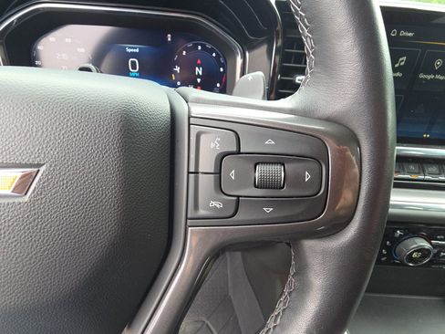 Used 2025 Chevrolet Silverado 1500 High Country AWD/4WD image 20