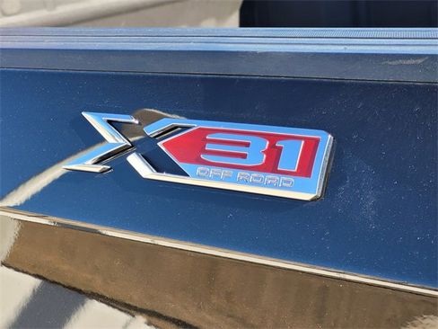 Used 2022 GMC Sierra 1500 SLT image 5