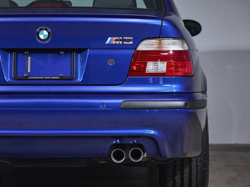 Used 2002 BMW M5 RWD image 18
