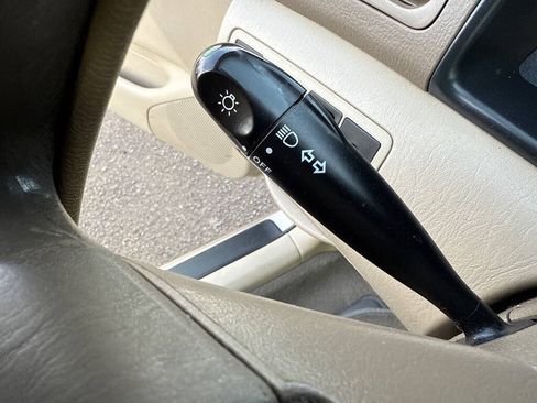 Used 2008 Toyota Corolla S image 26