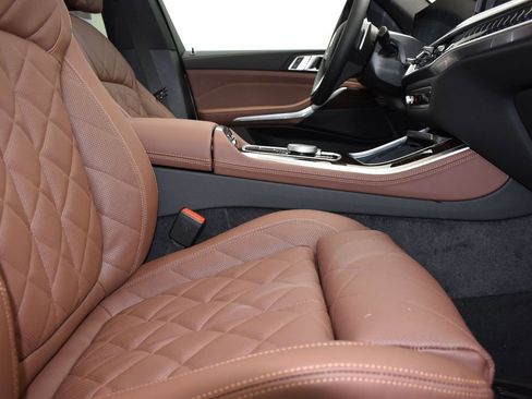 New 2026 BMW X5 sDrive40i w/ Climate Comfort Package image 25