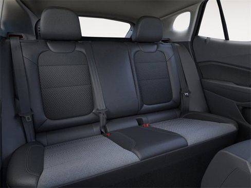 New 2026 Chevrolet Trax LT image 17