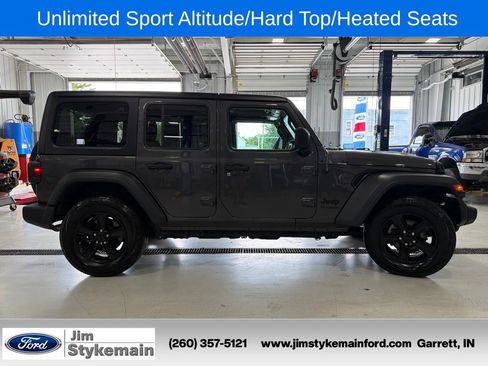 Used 2021 Jeep Wrangler Unlimited Sport AWD/4WD image 12