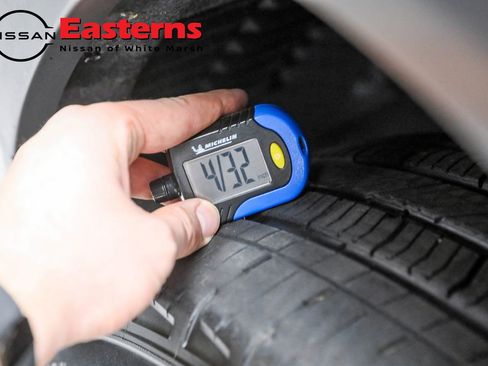 Used 2024 Jeep Grand Cherokee L Laredo image 26