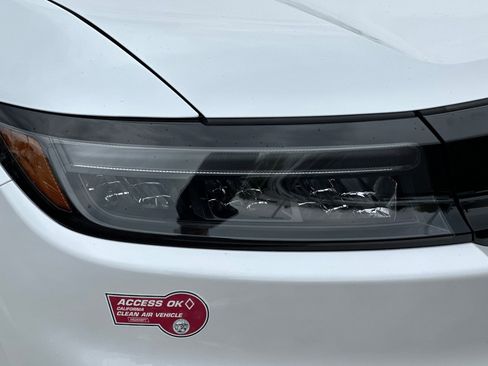 Used 2024 Honda Prologue Touring image 12