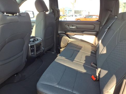 New 2026 RAM 1500 Express AWD/4WD image 18