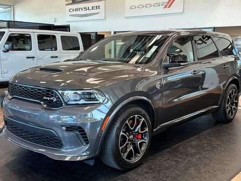 New 2026 Dodge Durango SRT Hellcat w/ 3rd Row Seating Group AWD/4WD image 8