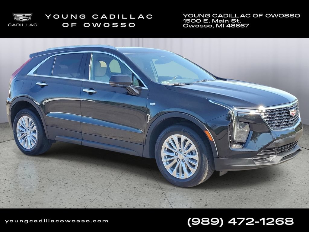 Certified 2024 Cadillac XT4 Luxury w/ Cold Weather Package AWD/4WD image 2