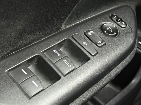 Used 2019 Honda Insight EX image 23