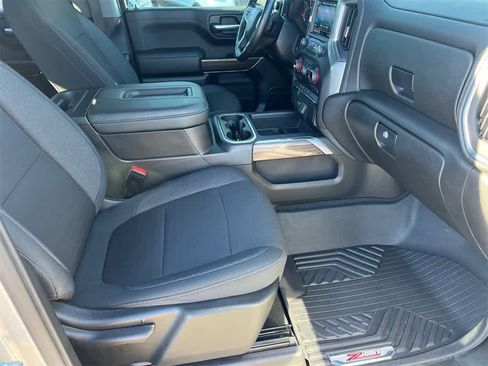 Used 2021 Chevrolet Silverado 1500 RST image 14