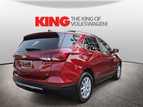 Used 2023 Chevrolet Equinox LT FWD image 3