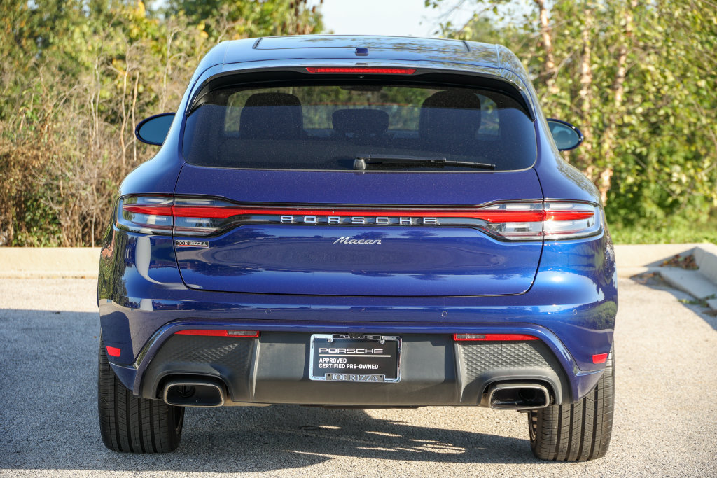 Certified 2026 Porsche Macan AWD/4WD image 17