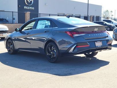 New 2026 Hyundai Elantra SEL Sport Premium