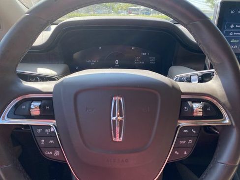 Used 2023 Lincoln Nautilus Reserve w/ Equipment Group 201A AWD/4WD image 22