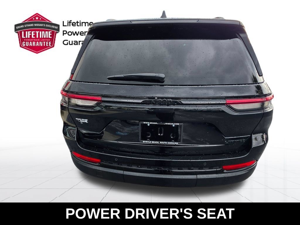 Used 2025 Jeep Grand Cherokee Limited w/ Black Appearance Package RWD image 10