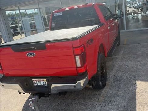 Used 2022 Ford F250 Lariat w/ Lariat Ultimate Package AWD/4WD image 5