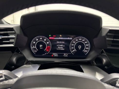 Used 2023 Audi RS 3 image 27