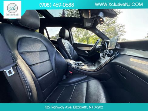 Used 2019 Mercedes-Benz GLC 300 4MATIC image 22