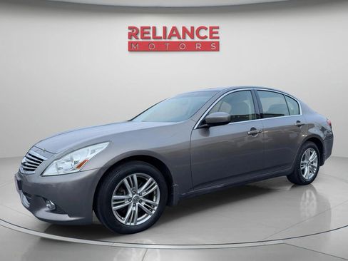 Used 2012 INFINITI G37 x Sedan w/ Premium Pkg image 2