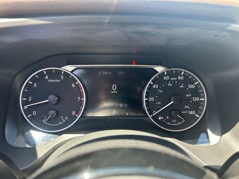Used 2023 Nissan Rogue SV AWD/4WD image 16