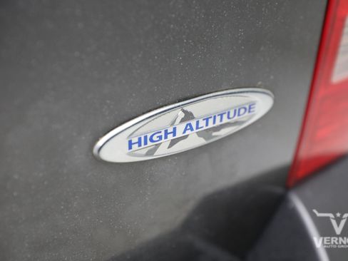 Used 2015 Jeep Patriot High Altitude image 12