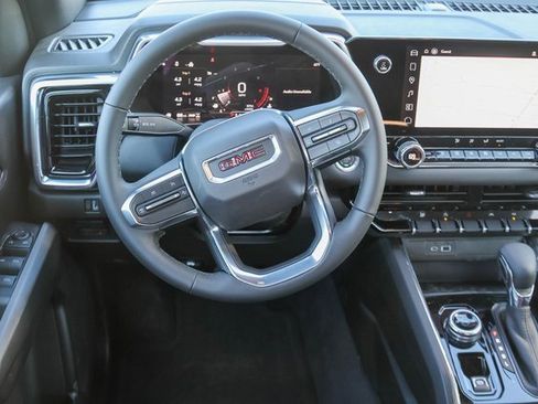 New 2026 GMC Canyon Elevation w/ Convenience Package image 11