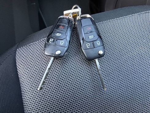 Used 2019 Ford Transit Connect XL image 26