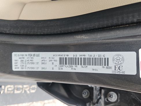 Used 2020 RAM 1500 Big Horn AWD/4WD image 32