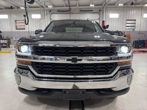 Used 2017 Chevrolet Silverado 1500 LT image 18