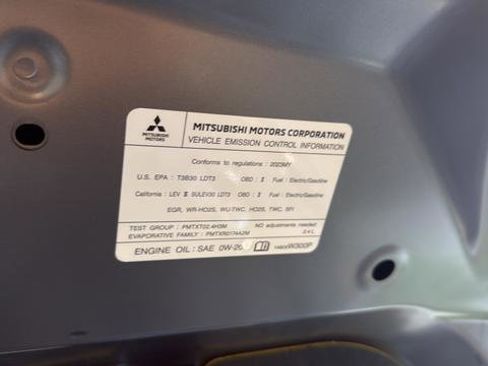 Used 2023 Mitsubishi Outlander SEL AWD/4WD image 29