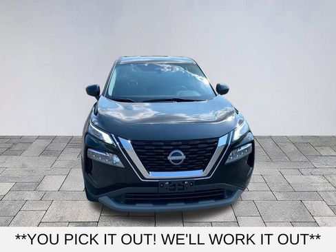 Used 2023 Nissan Rogue SV AWD/4WD image 2