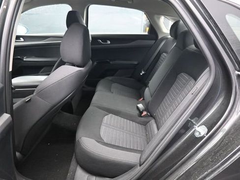 Used 2025 Kia K5 LXS FWD image 13