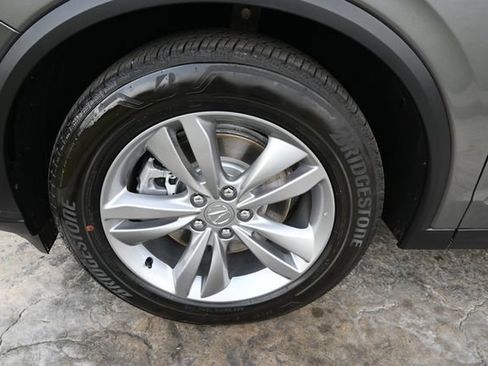 Used 2025 Acura MDX SH-AWD image 10