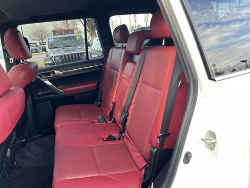 Used 2023 Lexus GX 460 Premium image 25