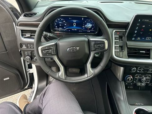 Certified 2024 Chevrolet Suburban Z71 w/ Off-Road Capability Package AWD/4WD image 16