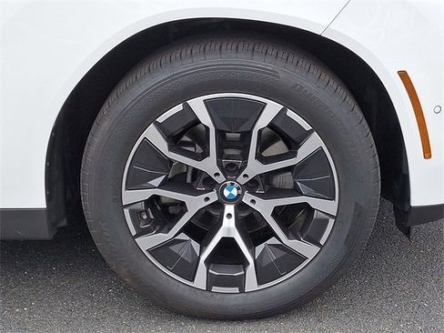 Used 2025 BMW X3 xDrive30i image 8