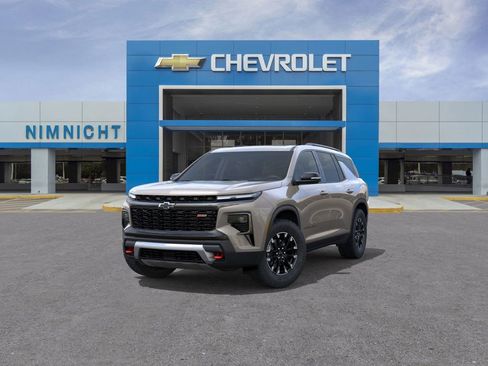New 2026 Chevrolet Traverse Z71 w/ Enhanced Driving Package AWD/4WD image 8