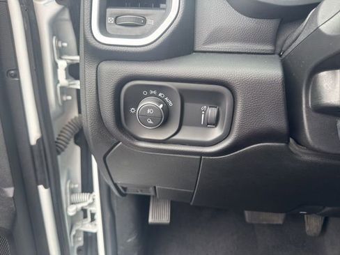 Used 2023 RAM 2500 Big Horn w/ Level 1 Equipment Group image 13