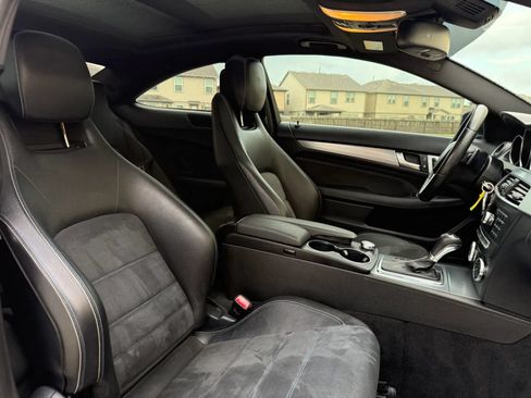 Used 2015 Mercedes-Benz C 250 Coupe image 17