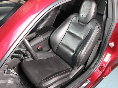 Used 2010 Chevrolet Camaro SS RWD image 30