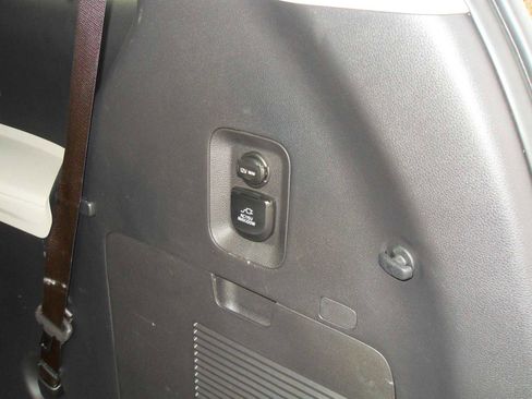 Used 2024 Kia Carnival SX image 20