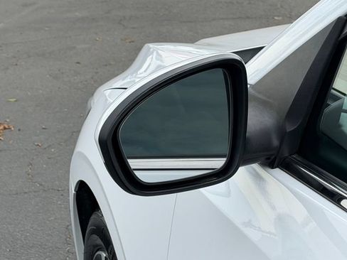 Certified 2024 Nissan Sentra SV FWD image 11