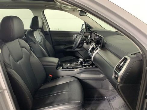 Used 2023 Kia Sorento SX image 24
