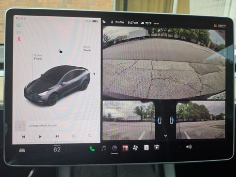 Used 2022 Tesla Model Y Long Range AWD/4WD image 42